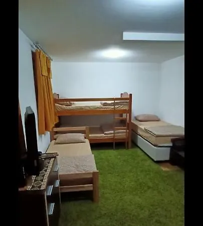 Apartman Adis Apartamento